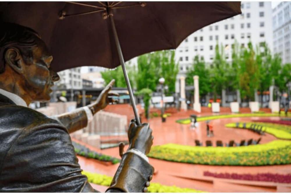 Фото The Hi-Lo, Autograph Collection