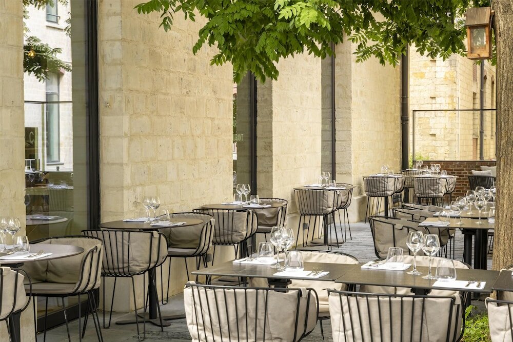 Фото Hilton Garden Inn Paris La Villette