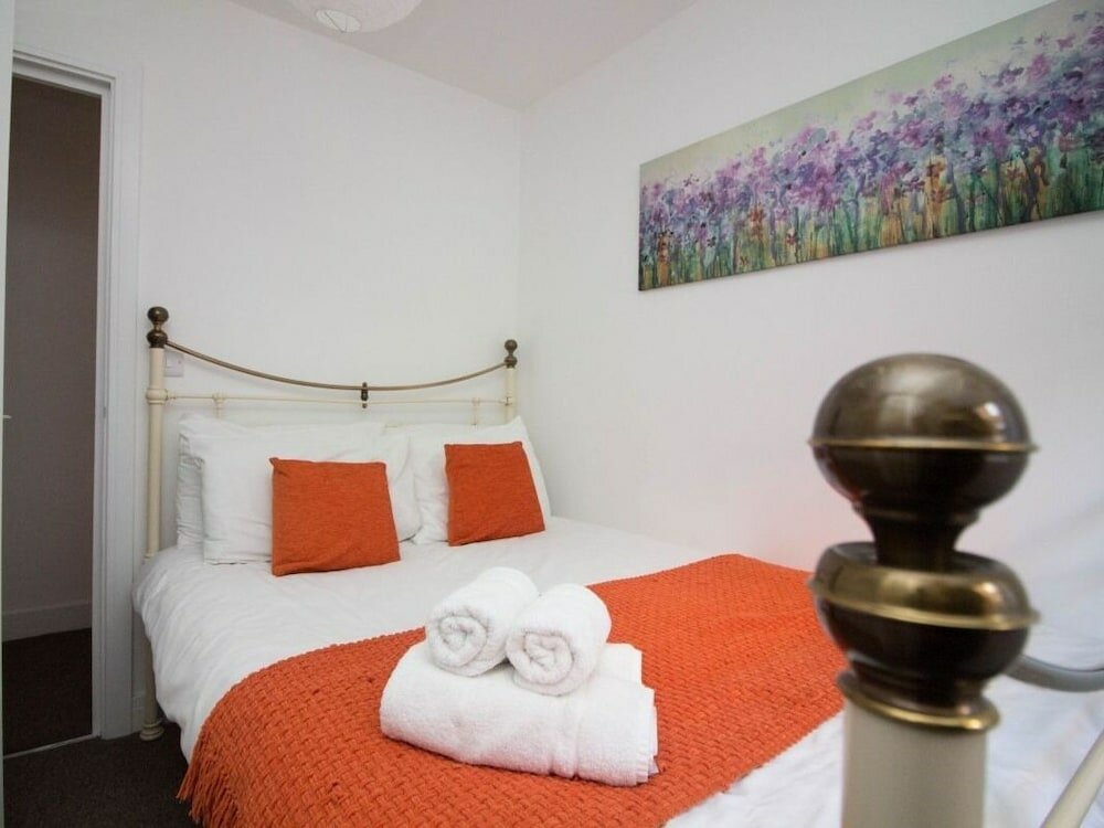 Фото Beddoe Apartments
