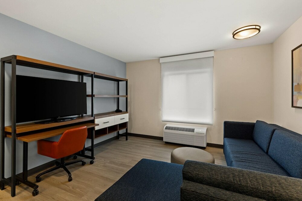 Фото Everhome Suites Temecula