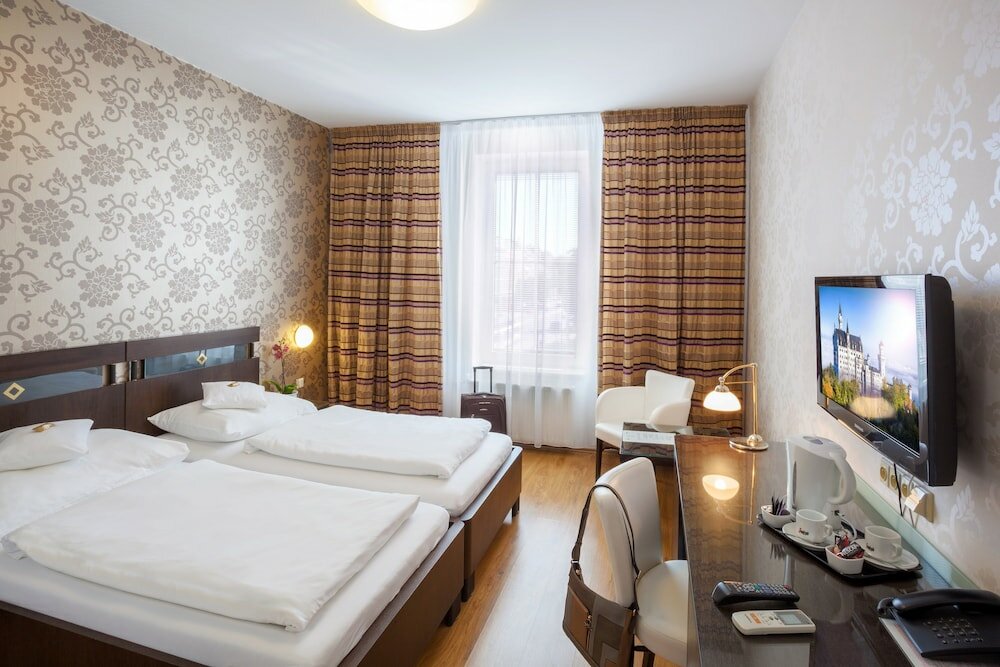 Фото Hotel Trinity