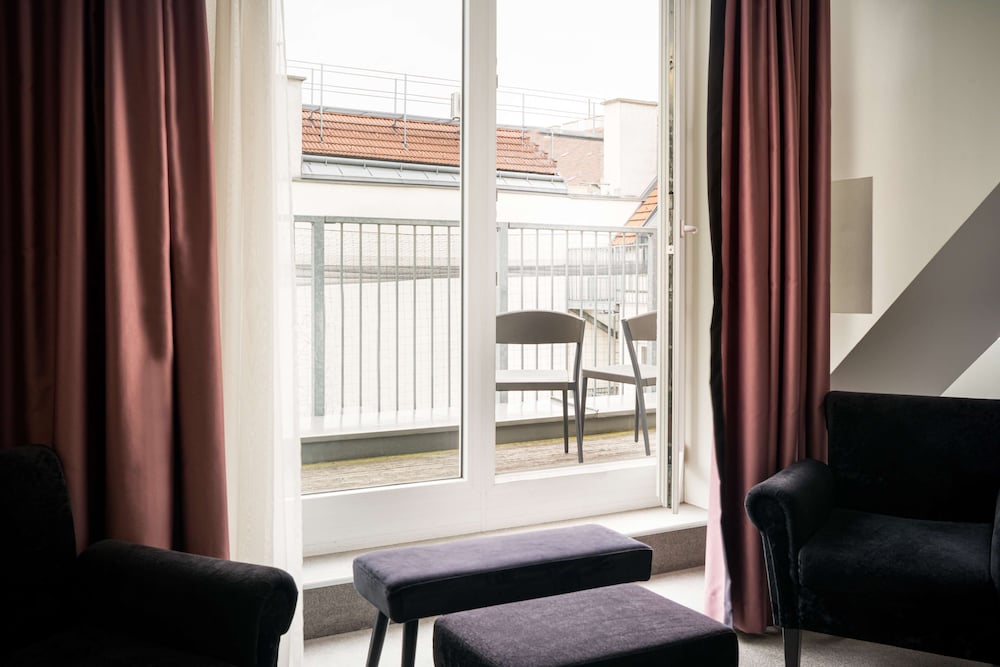 Фото Elaya Hotel Vienna City West