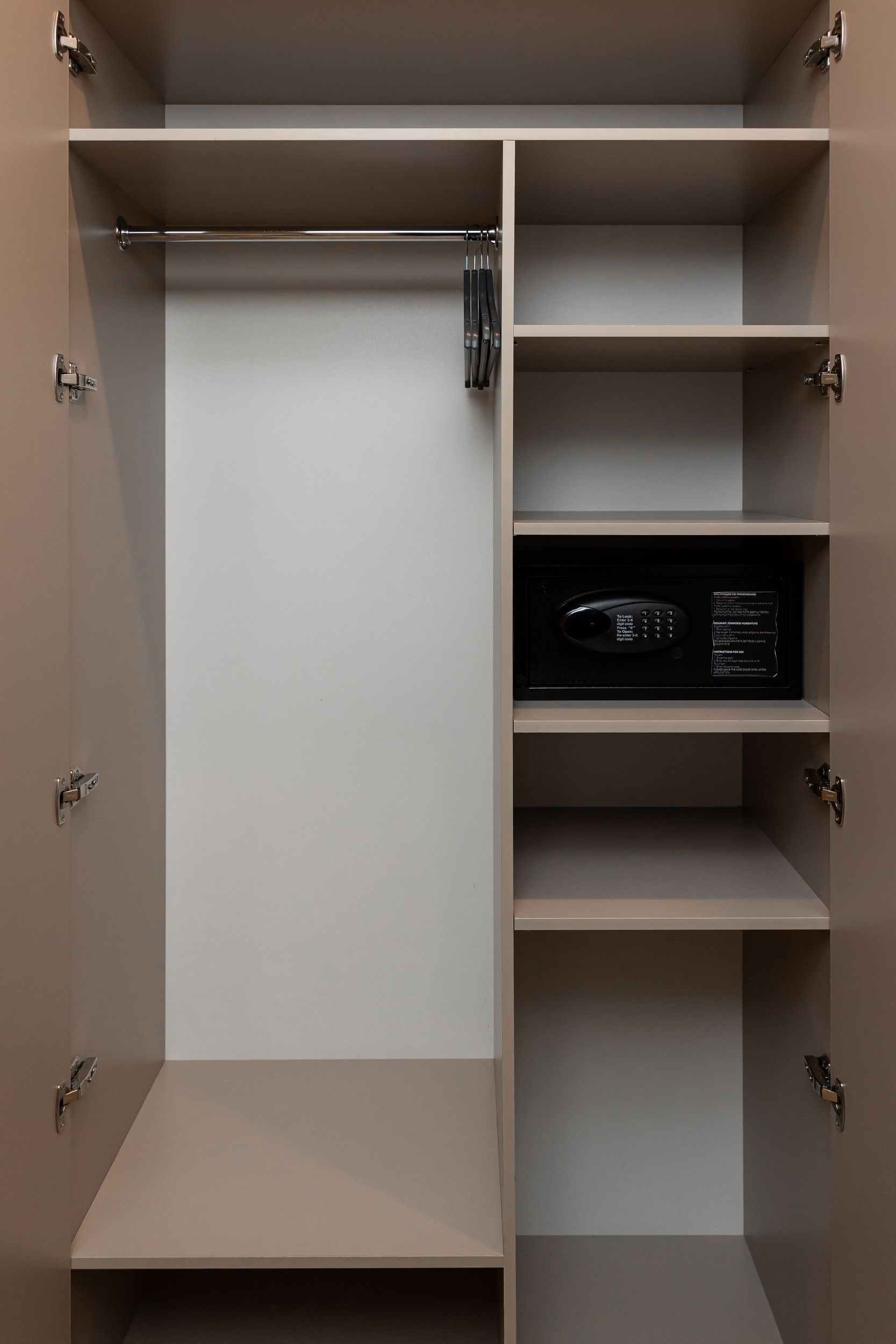 Фото Aston Hotel