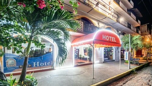 Гостиница Hotel Hacienda de Vallarta Centro в Пуэрто-Вальярта