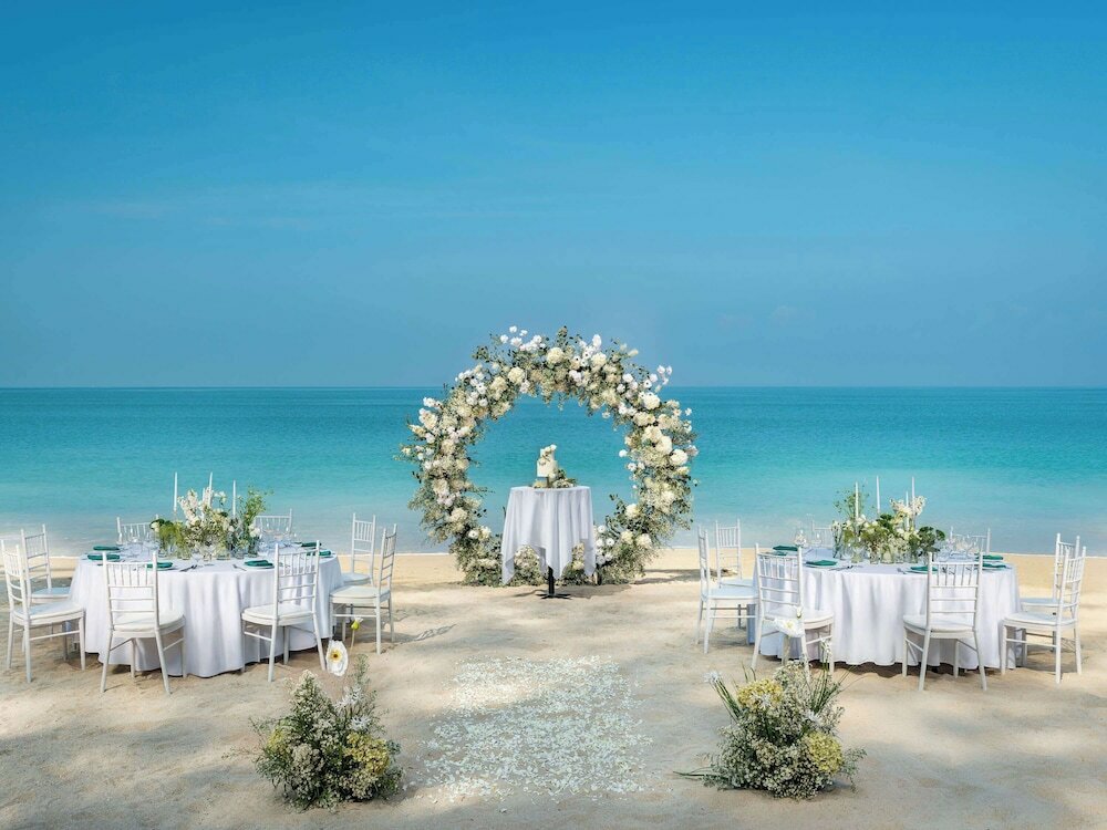 Фото Grand Mercure Khao Lak Bangsak