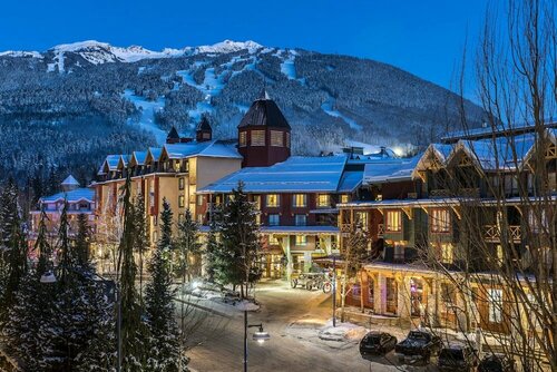 Внешний вид отеля Delta Hotels by Marriott Whistler Village Suites в Муниципалитете курорте Уистлере, фото 2