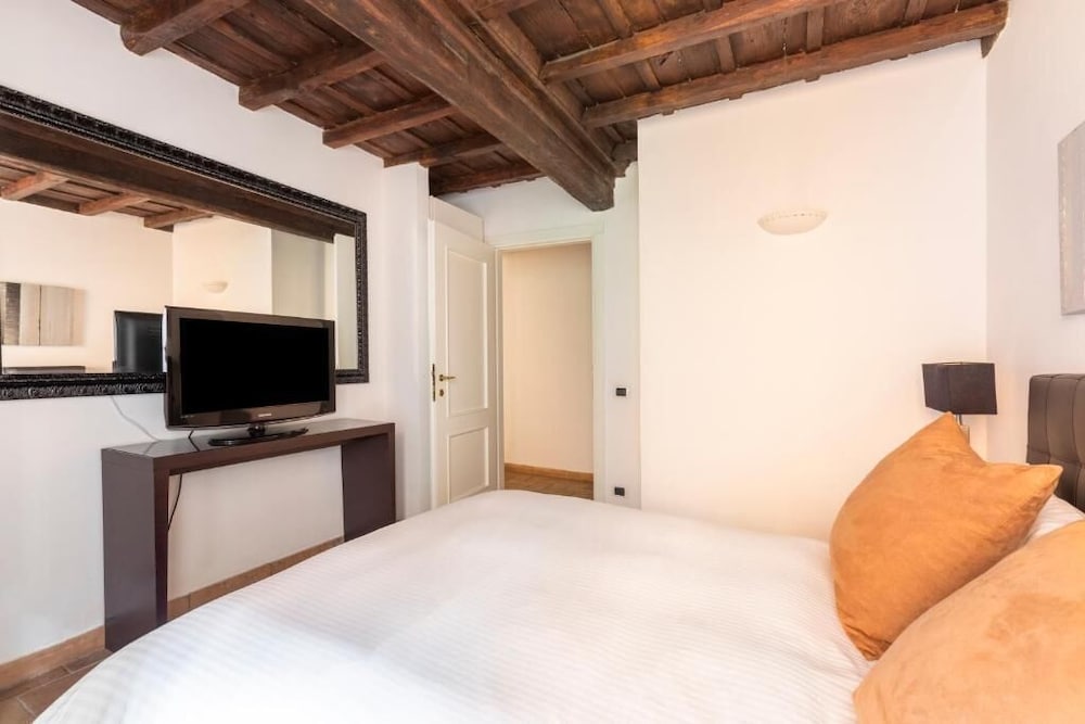 Фото Dimora ai Fori - Guesthouse