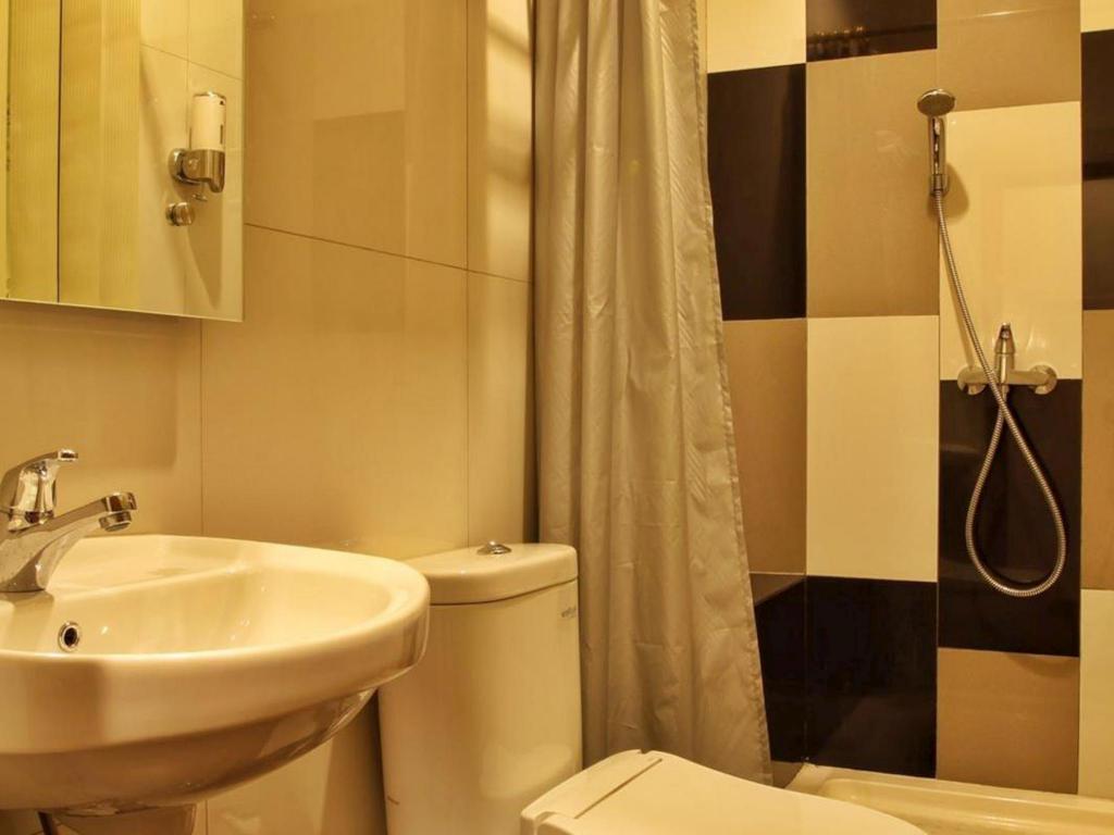 Фото Deivan Hotel