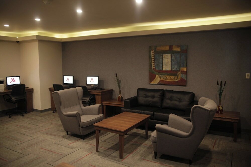 Фото Tijuana Marriott Hotel