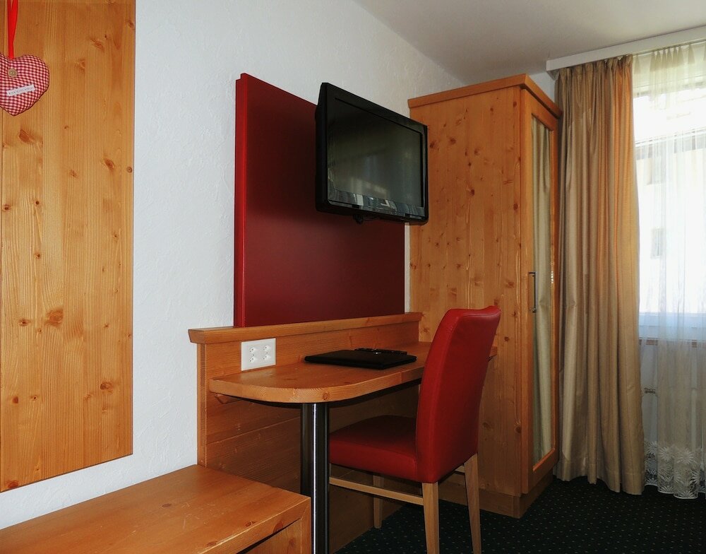 Фото Hotel Jagerhof