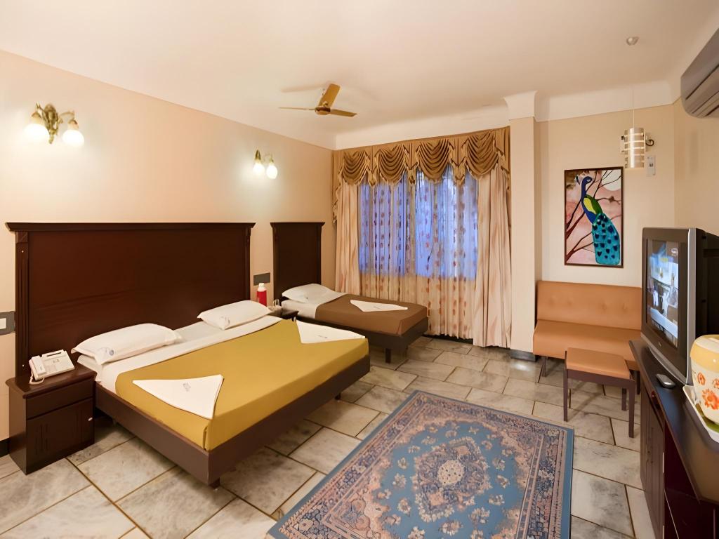 Фото Hotel Subham