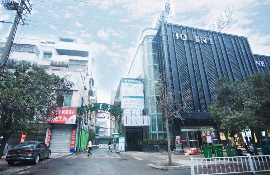 Фото GreenTree Inn Anhui Suzhou Si District Bianhe Avenue Business Hotel