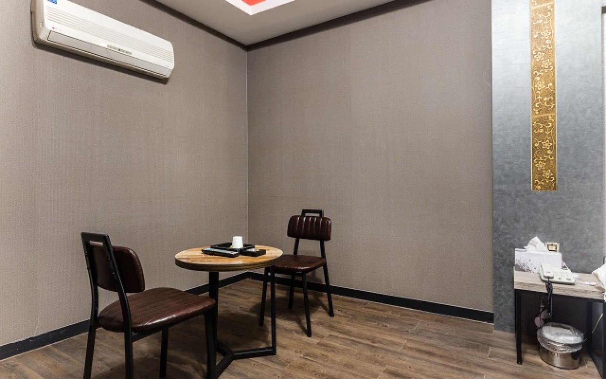 Фото Hotel No. 1