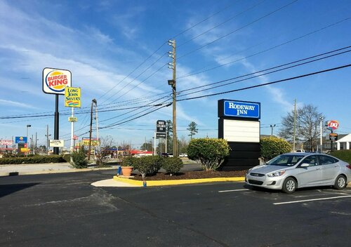 Внешний вид отеля Days Inn by Wyndham Thomson в Томсоне, фото 5