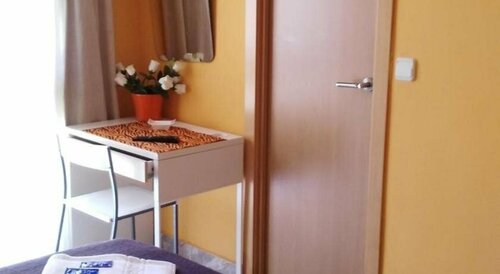 Гостиница Hotel HP Castelldefels в Кастельдефельсе