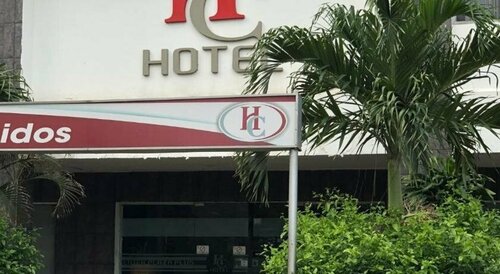 Гостиница Hotel Center Plaza Plus в Кукуте