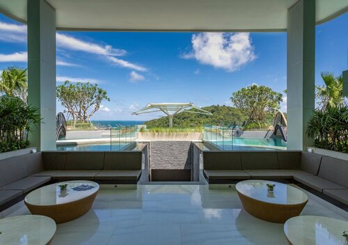 Гостиница Crest Resort & Pool Villas в Провинции Пхукет