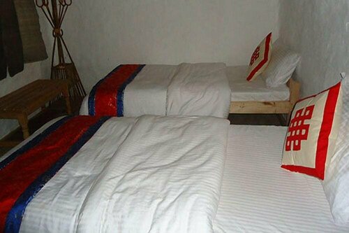 Гостиница Red House Lodge в Дхаулагири