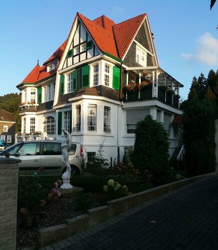 Гостиница Villa Biso в Ремшайде