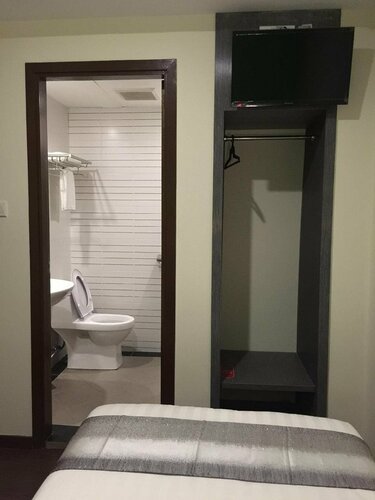 Гостиница Check Inn Hotel Tawau в Тавау