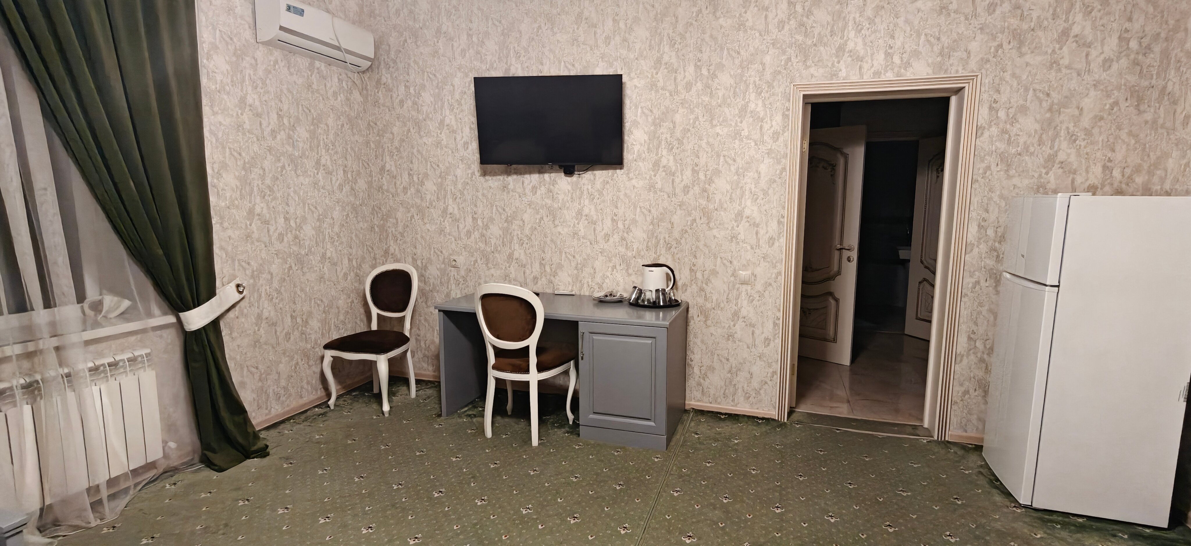 Фото Империя