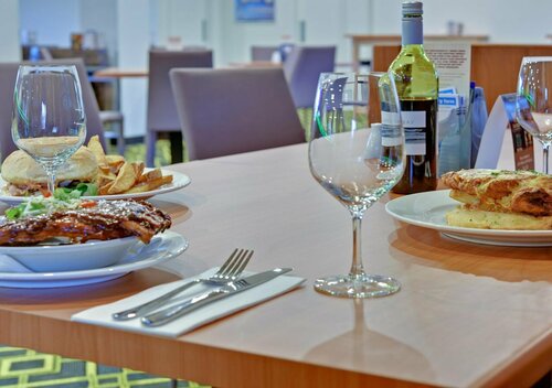 Гостиница Burnie Central Townhouse Hotel в Тасмании