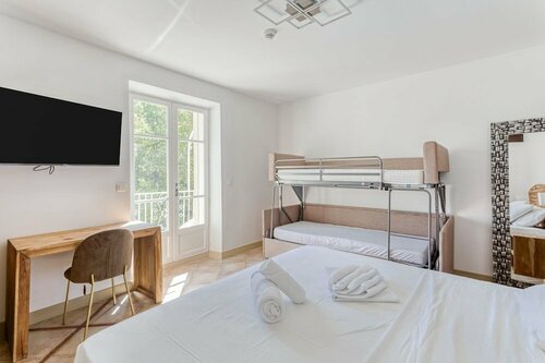 Гостиница Domaine de la Nerthe в Истре