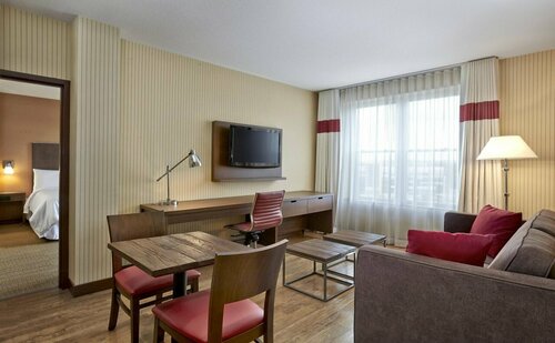 Гостиница Four Points by Sheraton Moncton в Монктоне