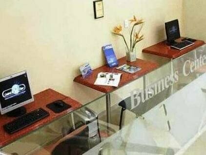 Гостиница Hotel Dann Combeima в Департаменте Толима