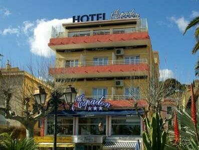 Гостиница Hôtel Espadon в Ле-Лаванду