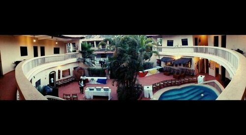 Гостиница Hotel Le Flamboyant в Зигиншоре