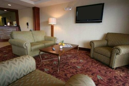 Гостиница Comfort Inn & Suites в Саратога-Спрингс