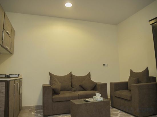 Фото Al Eairy Furnished Apartments Qassim 1