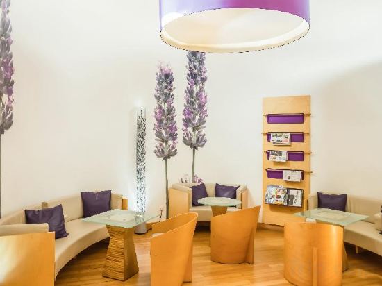 Фото Ibis Evora Hotel