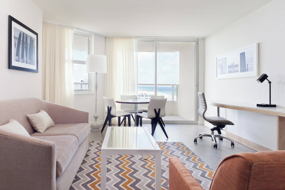 Фото Marriott Stanton South Beach