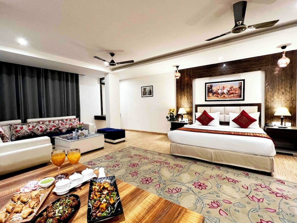 Фото Hotel Grand Shoba