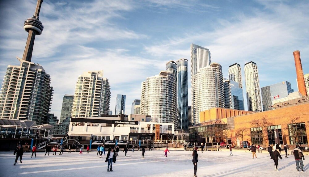 Фото Delta Hotels by Marriott Toronto