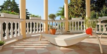 Фото Hotel Malin
