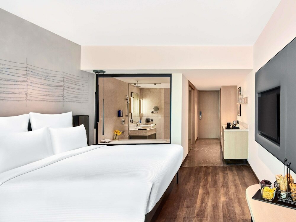 Фото Novotel Mumbai International Airport