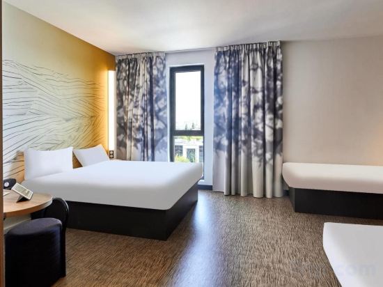 Фото B&b Hôtel Argenteuil