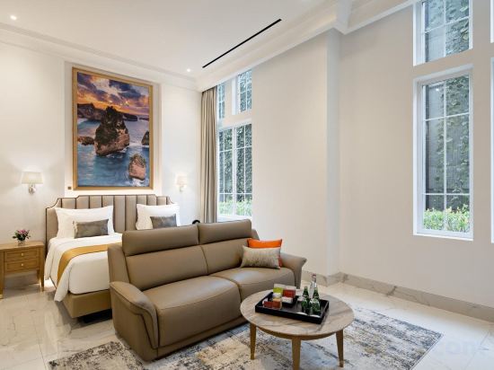 Фото The Grand Mansion Menteng