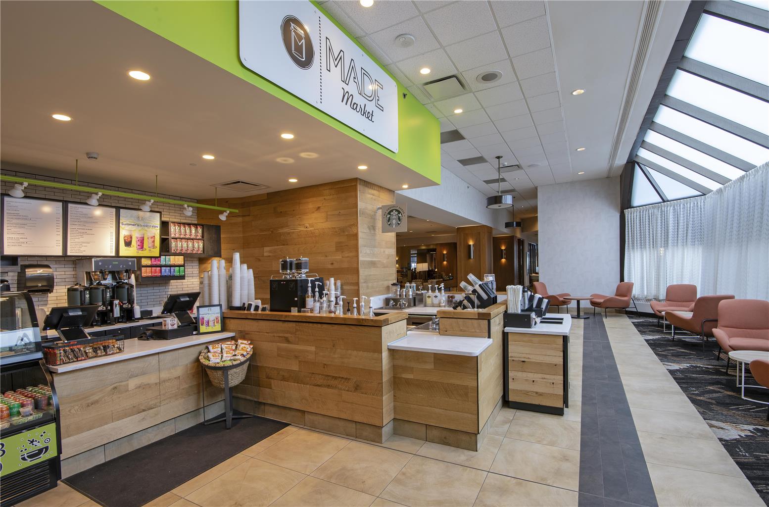 Фото DoubleTree by Hilton Hotel & Conference Centre Regina