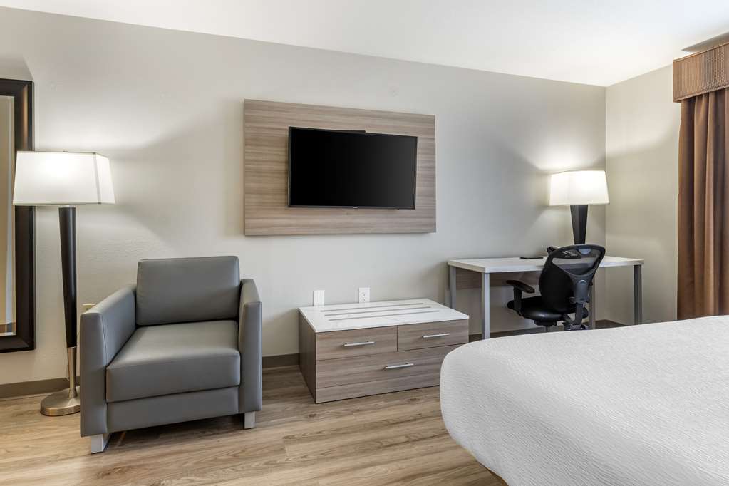 Фото Best Western Plus Vineyard Inn