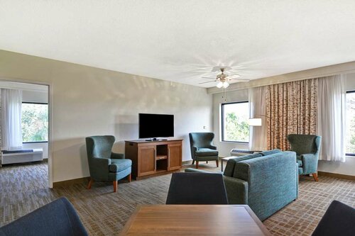 Гостиница Hampton Inn Palm Beach Gardens в Джуно Бич
