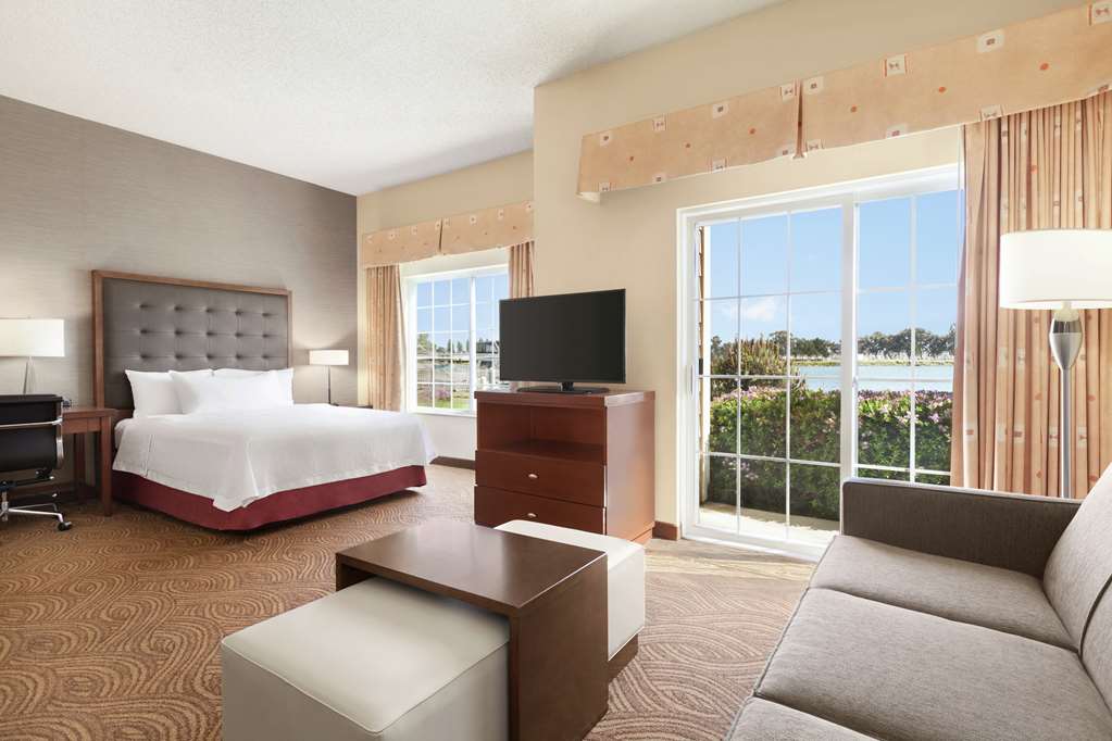 Фото Homewood Suites by Hilton Oakland Waterfront
