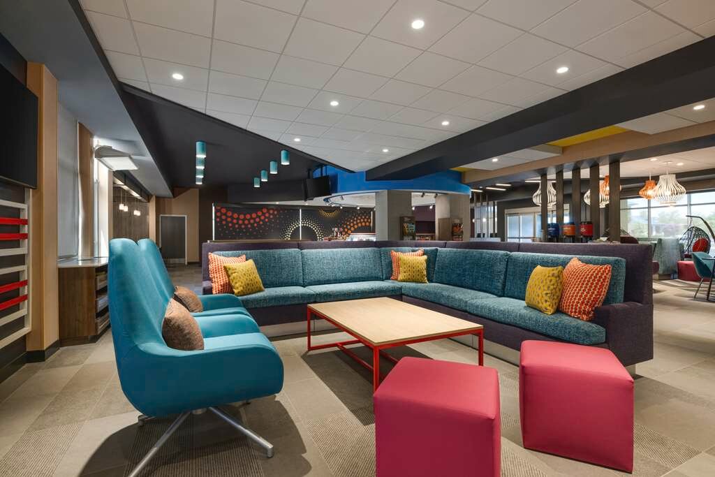 Фото Tru by Hilton Charlotte Tyvola I-77