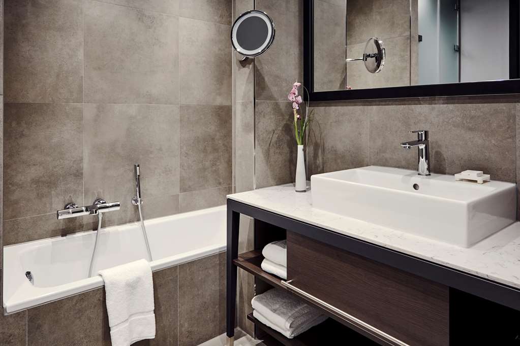 Фото Radisson Blu Hotel, Hannover