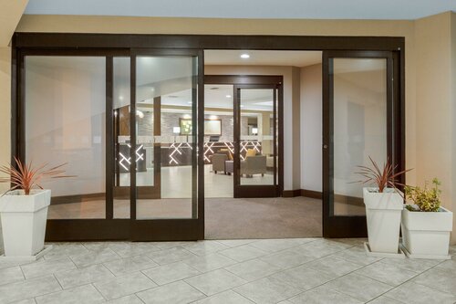 Гостиница Holiday Inn La Mirada, an Ihg Hotel в Буэна-Парк