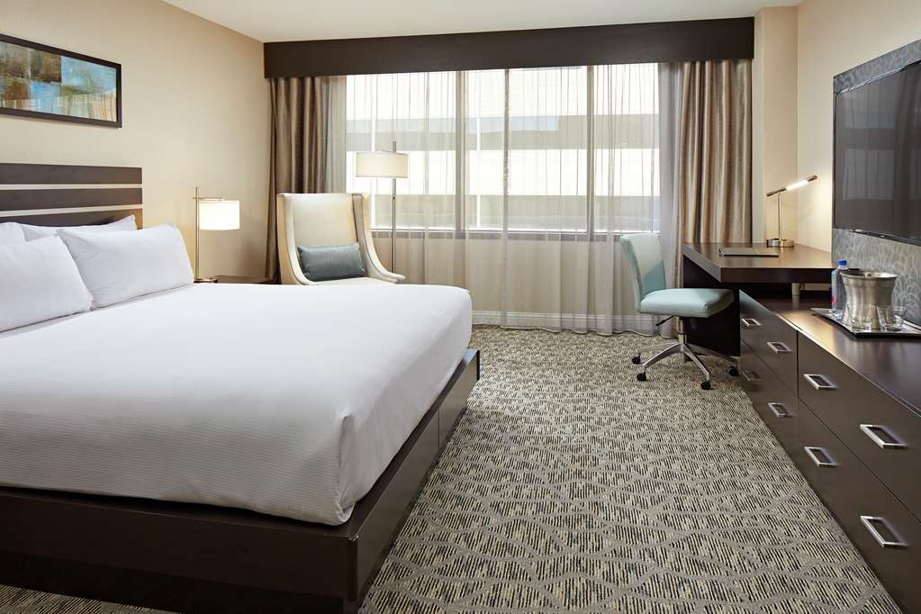 Фото Hilton Houston Plaza/Medical Center