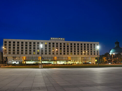 Гостиница Sofitel Warsaw Victoria в Варшаве